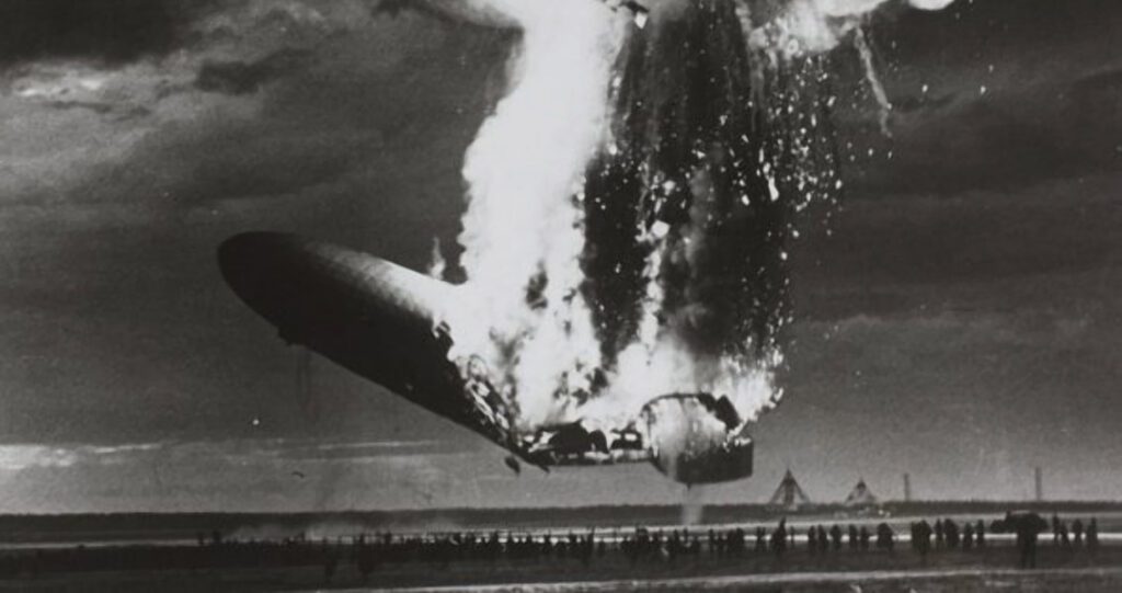 Hindenburg disaster 2 1