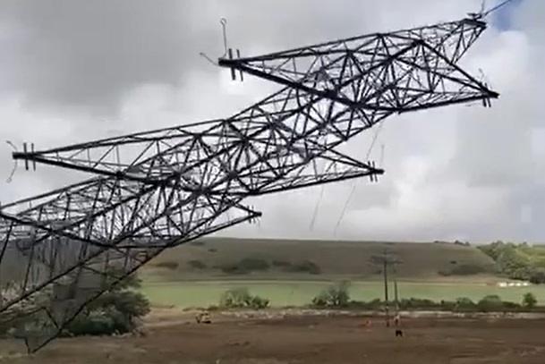 X 1664524589 pylon down