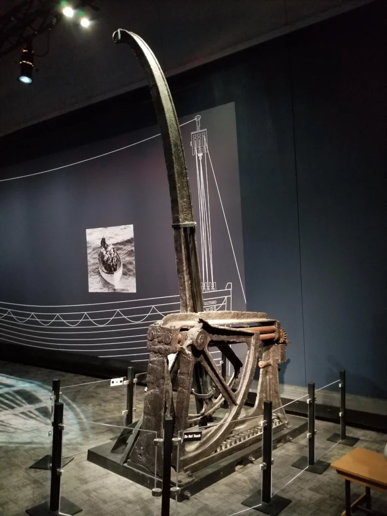 This piece of the hull was one of the most amazing things v0 exmiq7xwxj6e1